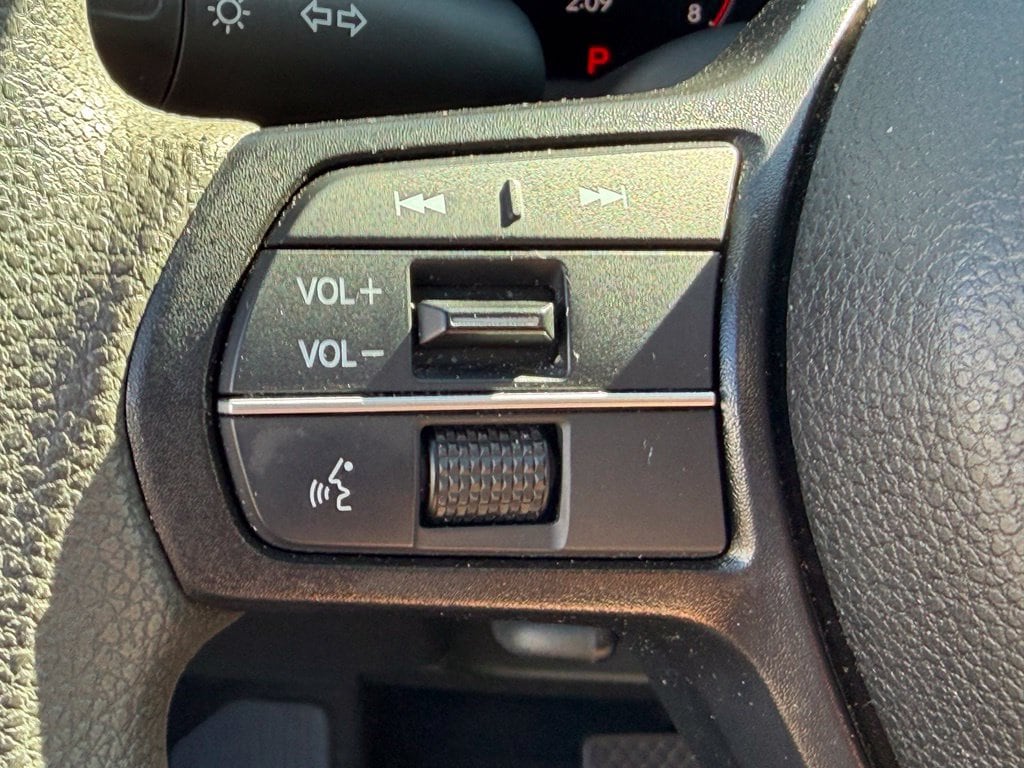 2023 Honda Accord EX - Photo 12