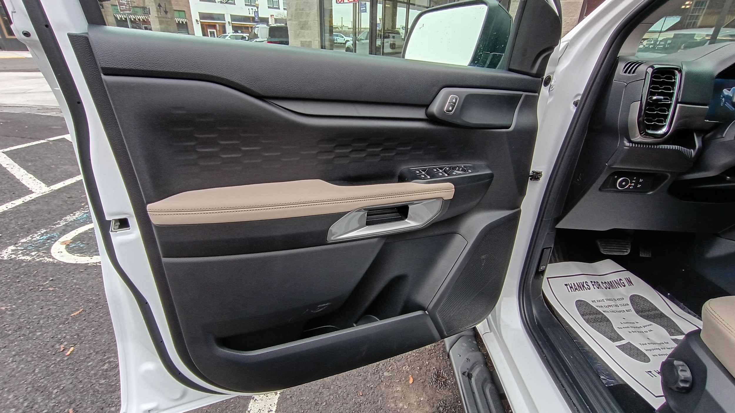 2025 Ford Ranger XLT - Photo 7
