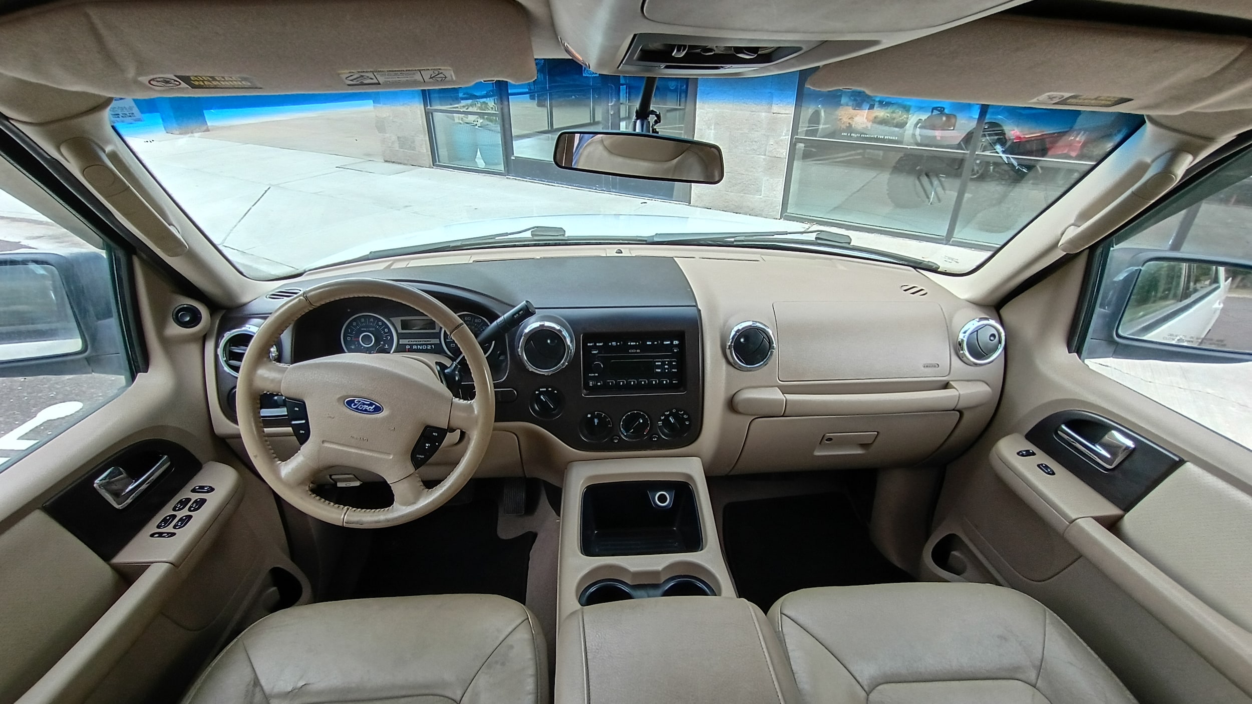 2005 Ford Expedition - Photo 8