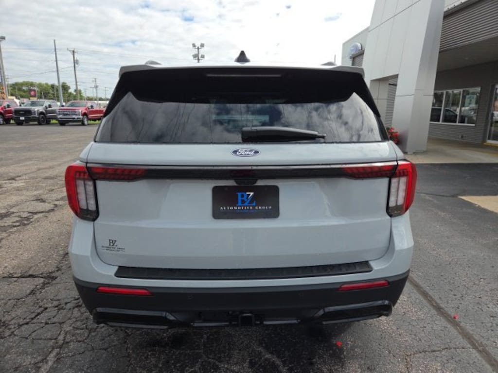 New 2027 Ford Explorer ST-Line SUV