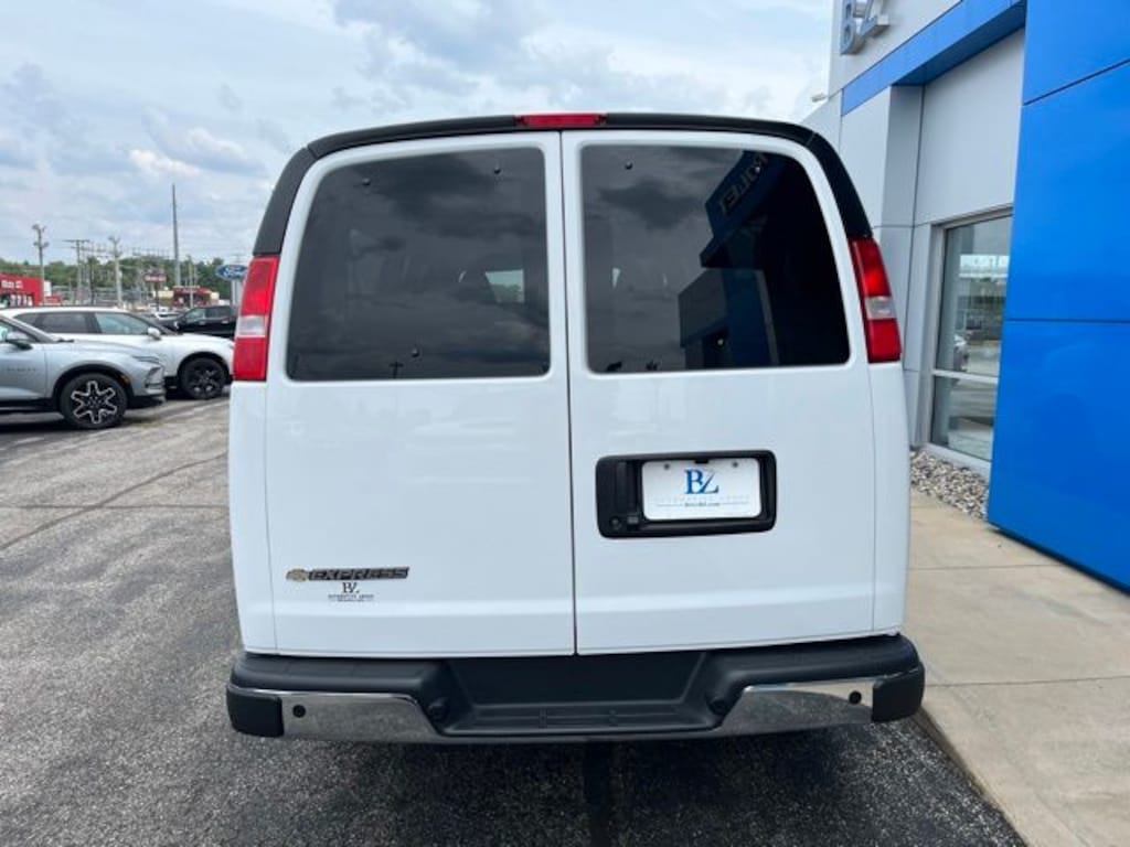 Used 2025 Chevrolet Express 3500 LT Minivan/Van