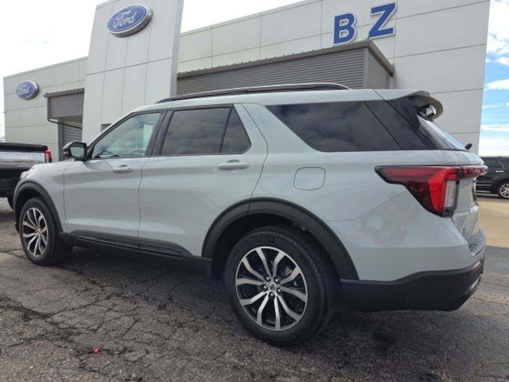 New 2027 Ford Explorer ST-Line SUV