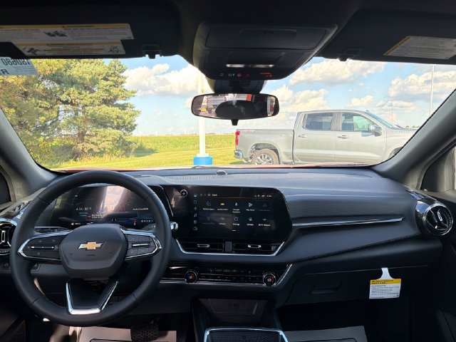 2027 Chevrolet Equinox LT - Photo 21