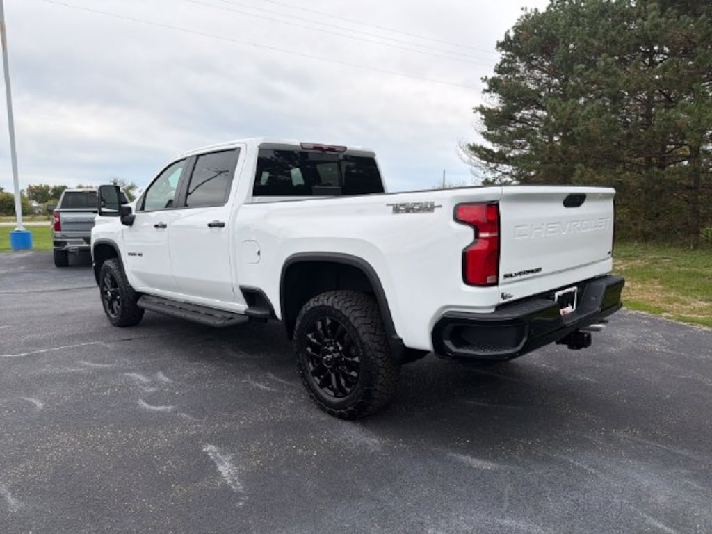 New 2026 Chevrolet Silverado 3500 HD LT Truck