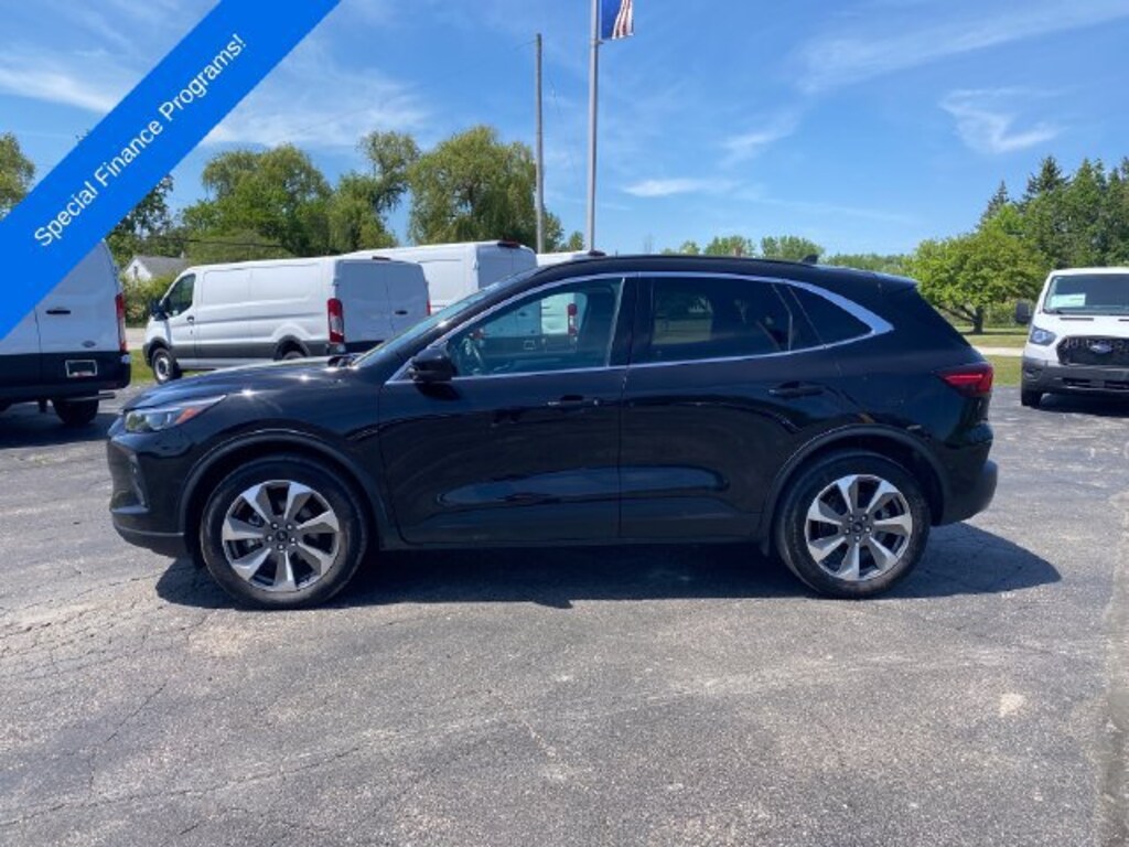 Used 2025 Ford Escape Platinum