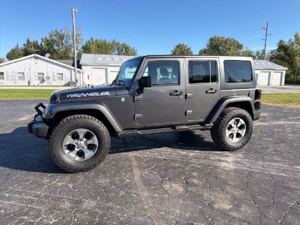 Used 2018 Jeep Wrangler JK Unlimited Sahara SUV