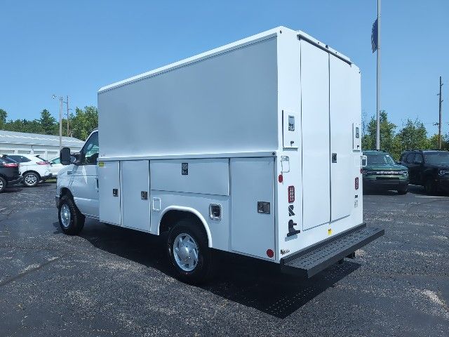 New 2025 Ford E-350SD Base Cab/Chassis