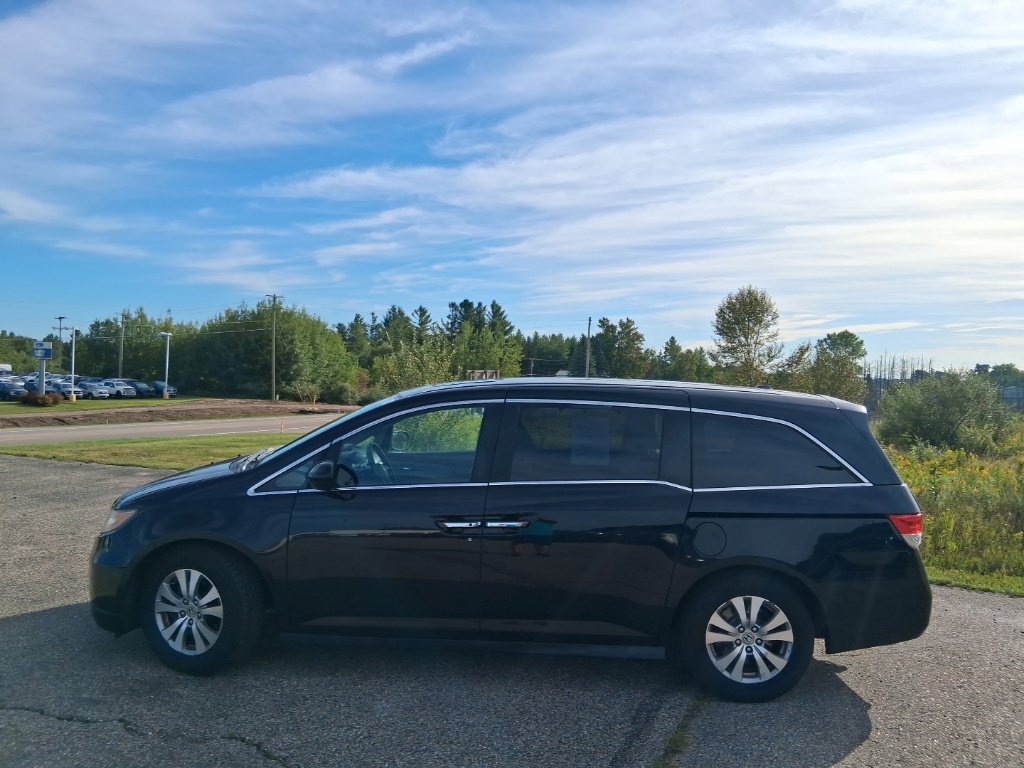 Used 2015 Honda Odyssey EX-L Van