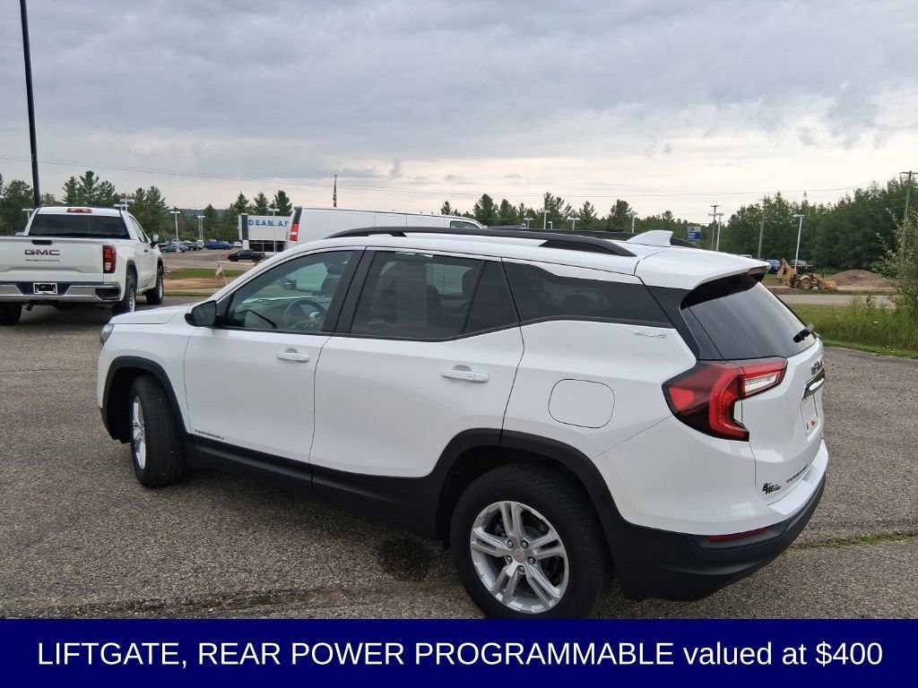 Used 2022 GMC Terrain SLE SUV