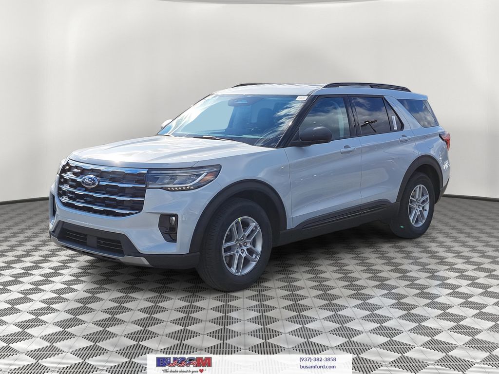 2026 Ford Explorer Active - Photo 2