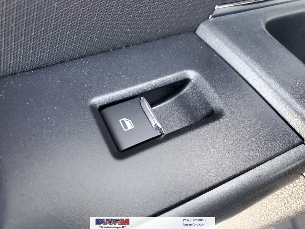 2025 Ford F-150 XLT - Photo 14