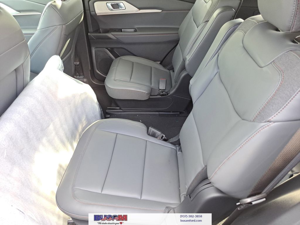 2026 Ford Explorer Active - Photo 9
