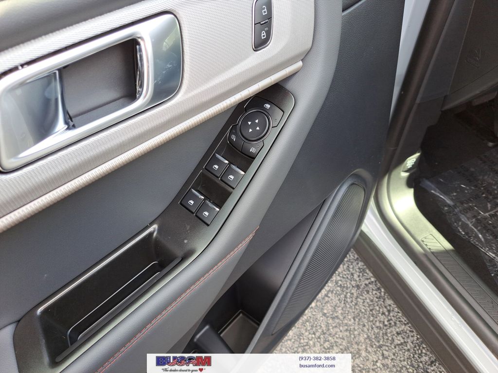 2026 Ford Explorer Active - Photo 14