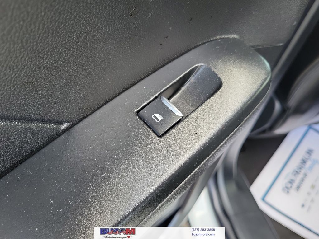 2024 Ford Escape ST-Line - Photo 14