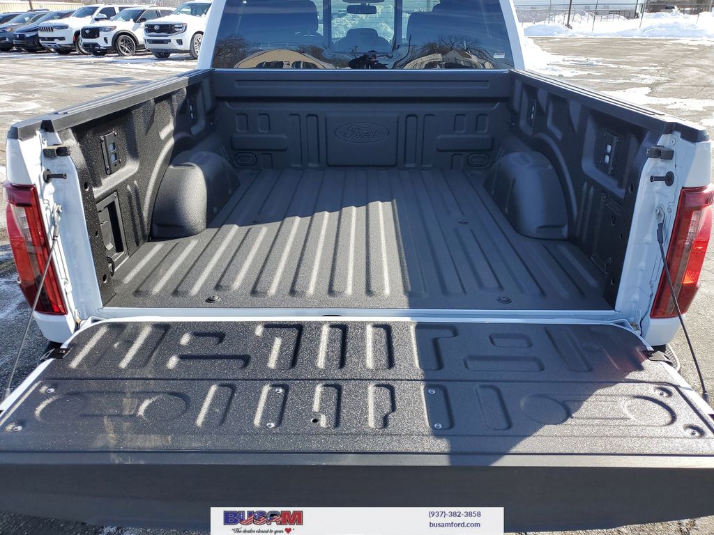 2025 Ford F-150 XLT - Photo 7