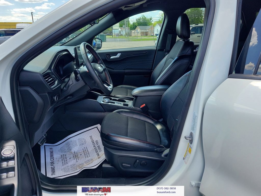 2024 Ford Escape ST-Line - Photo 10