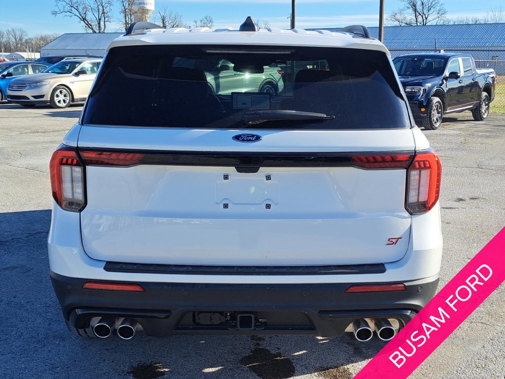 2026 Ford Explorer ST - Photo 25