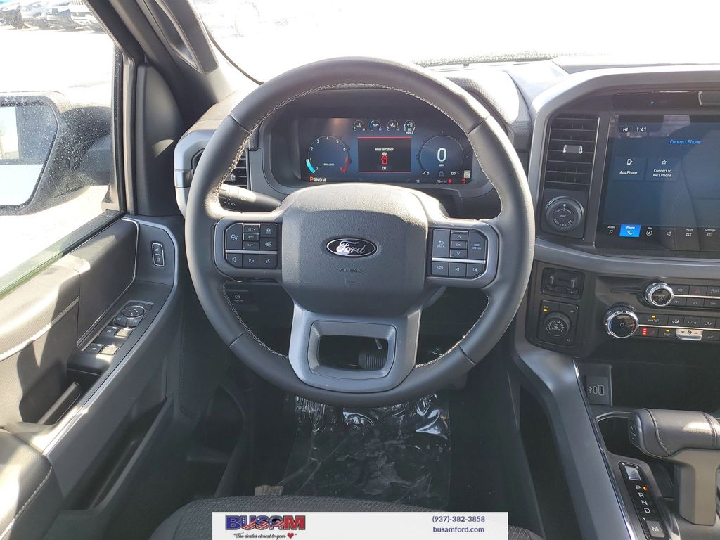 2025 Ford F-150 XLT - Photo 9