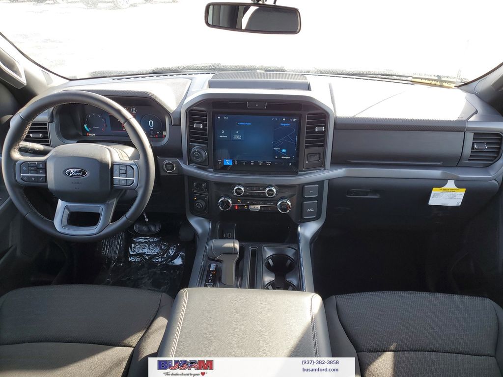 2025 Ford F-150 XLT - Photo 8