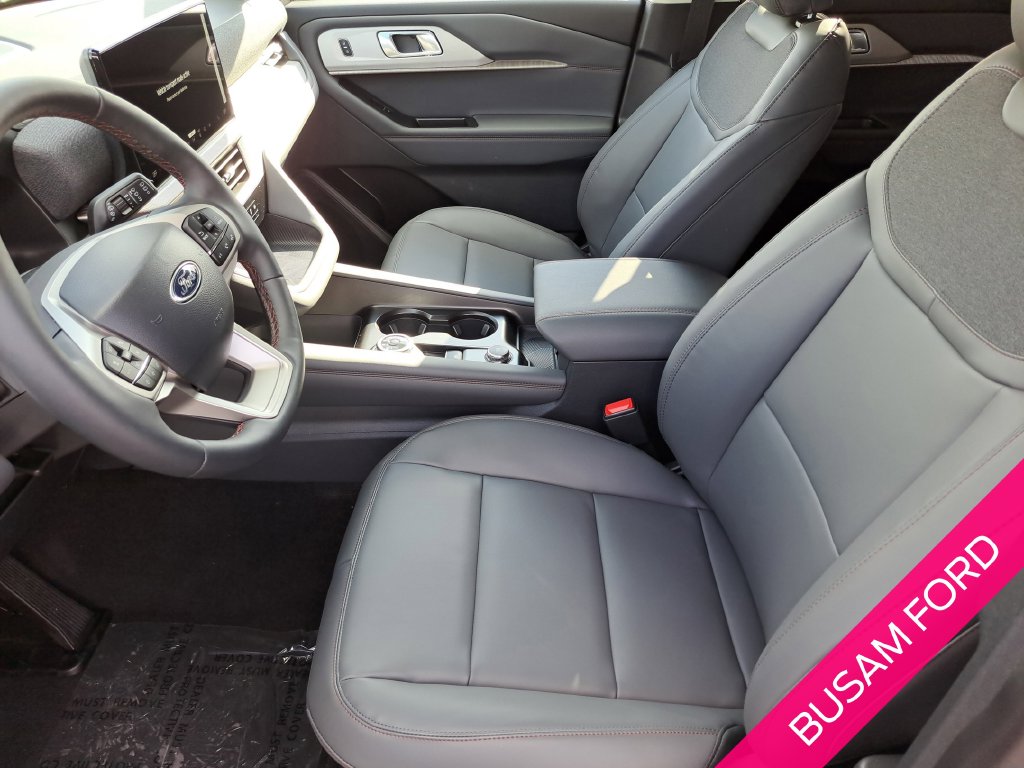 2026 Ford Explorer Active - Photo 11