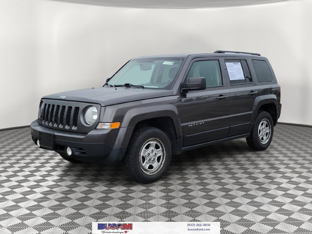 Used 2016 Jeep Patriot Sport with VIN 1C4NJRBB2GD668696 for sale in Wilmington, OH