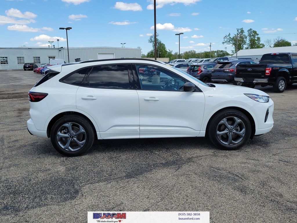 2024 Ford Escape ST-Line - Photo 29