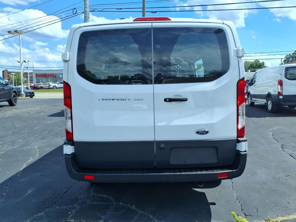 2025 Ford Transit Van Base - Photo 6