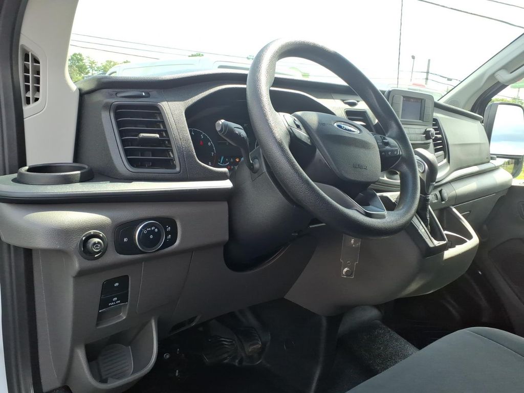 2025 Ford Transit Van Base - Photo 16