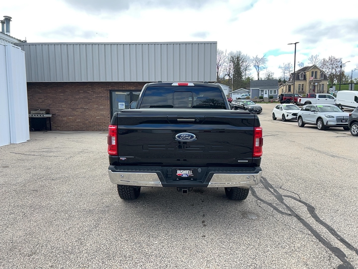 2023 Ford F-150 XLT - Photo 6
