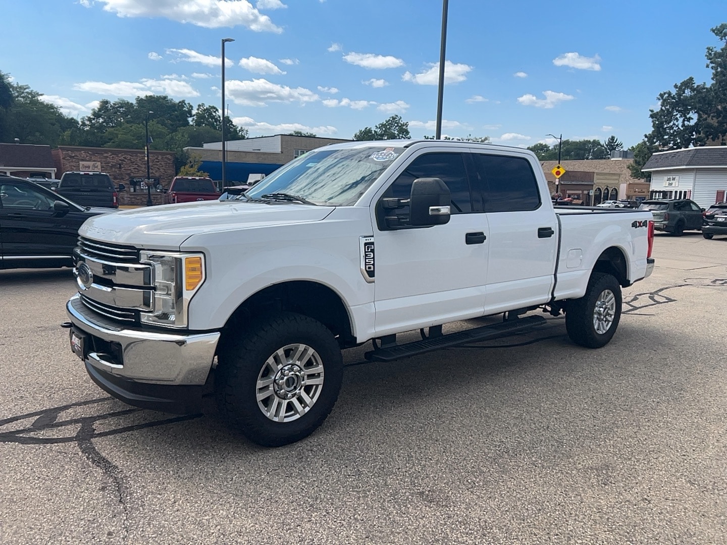2017 Ford F-350 Super Duty XLT