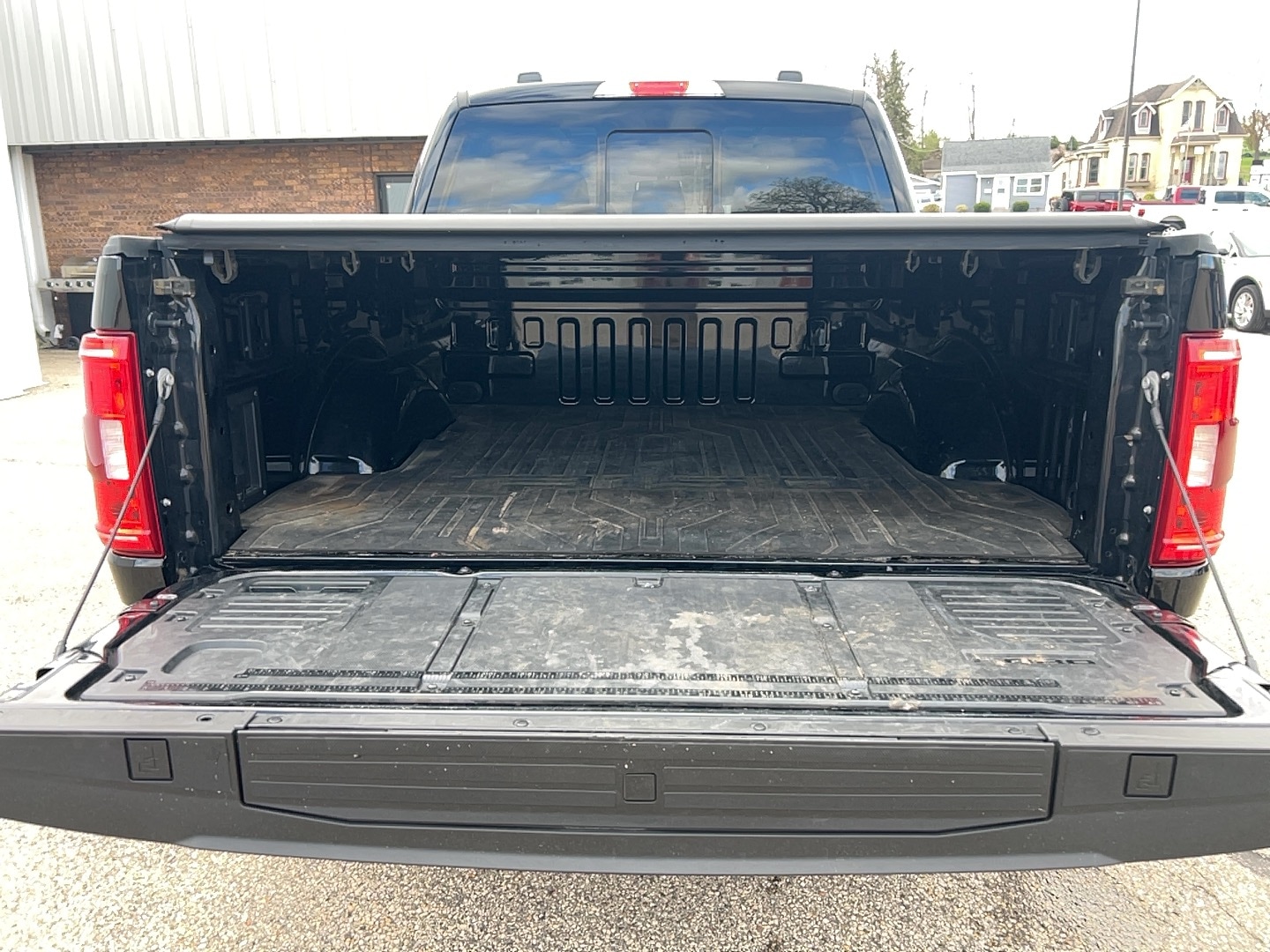 2023 Ford F-150 XLT - Photo 21