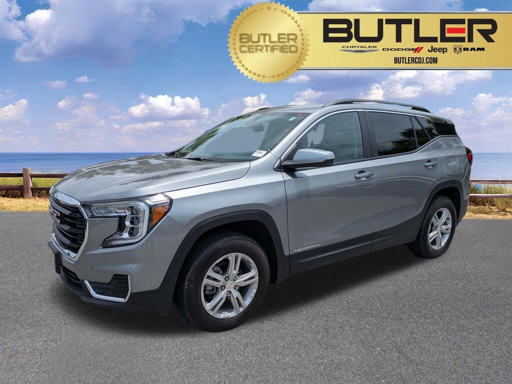 Used 2024 GMC Terrain SLE SUV