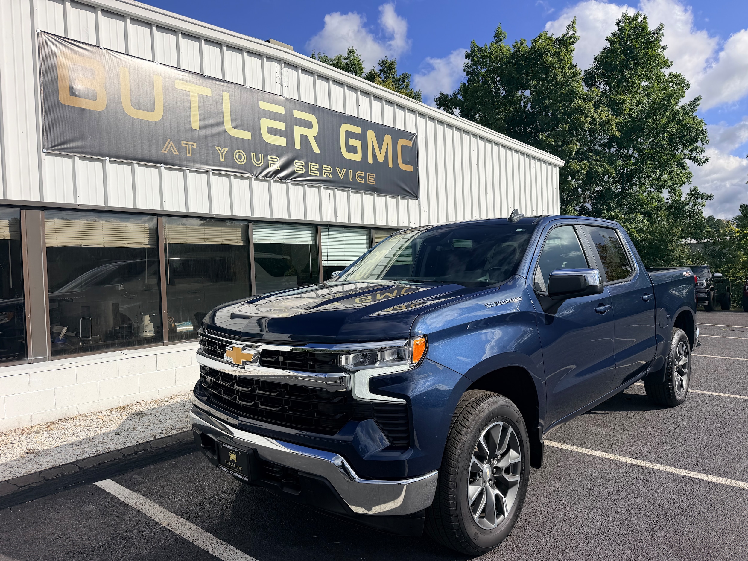 2023 Chevrolet Silverado 1500 LT