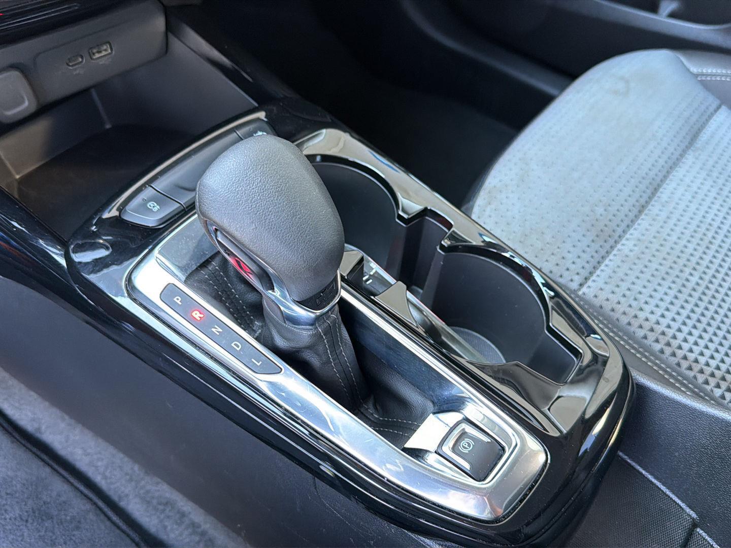 2025 Chevrolet Trax LT - Photo 27