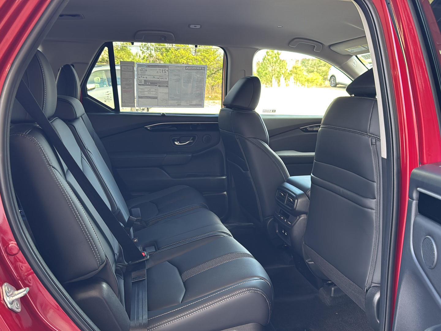 2026 Honda Pilot EX-L - Photo 11