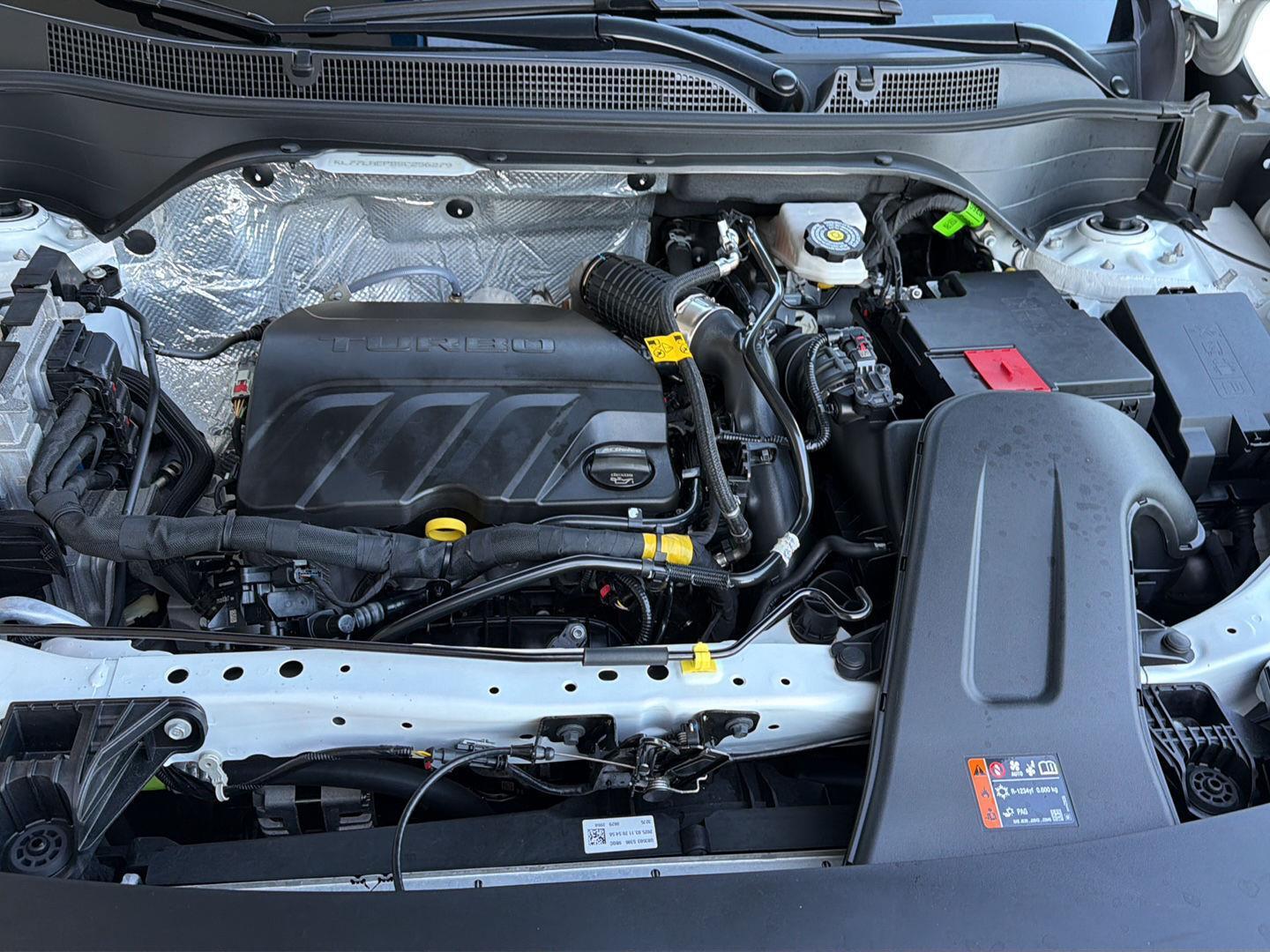 2025 Chevrolet Trax LT - Photo 33