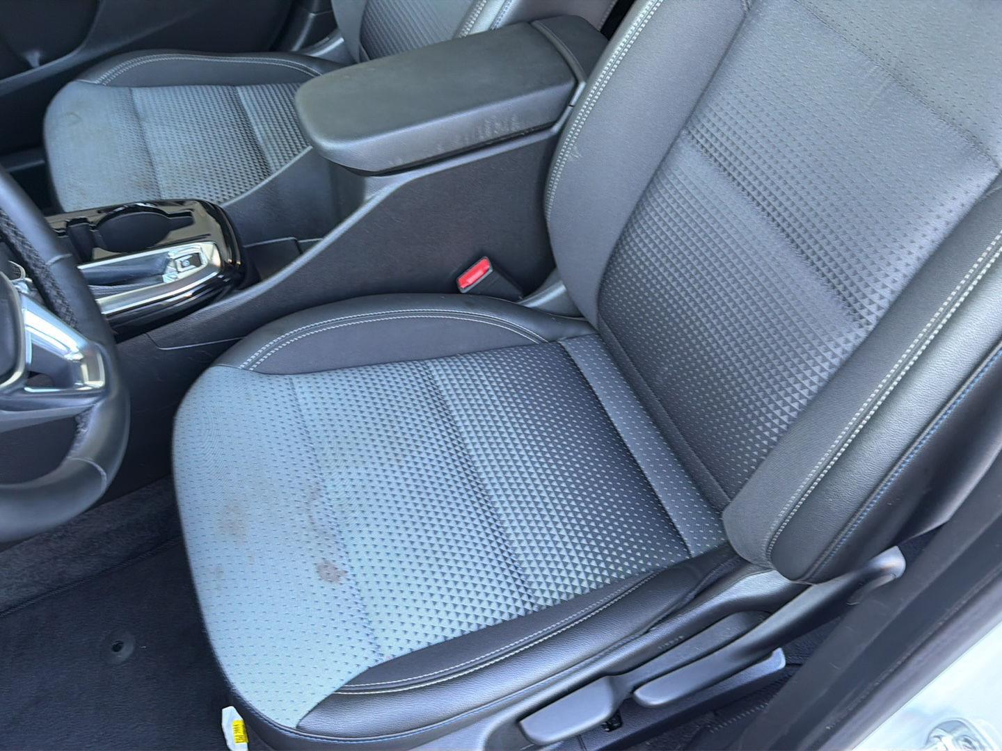 2025 Chevrolet Trax LT - Photo 29