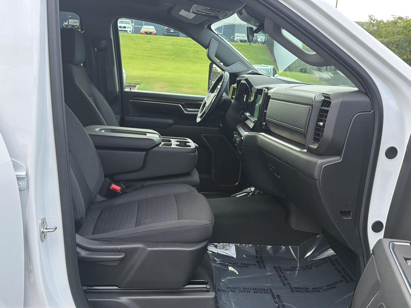 2025 Chevrolet Silverado 2500HD LT - Photo 13