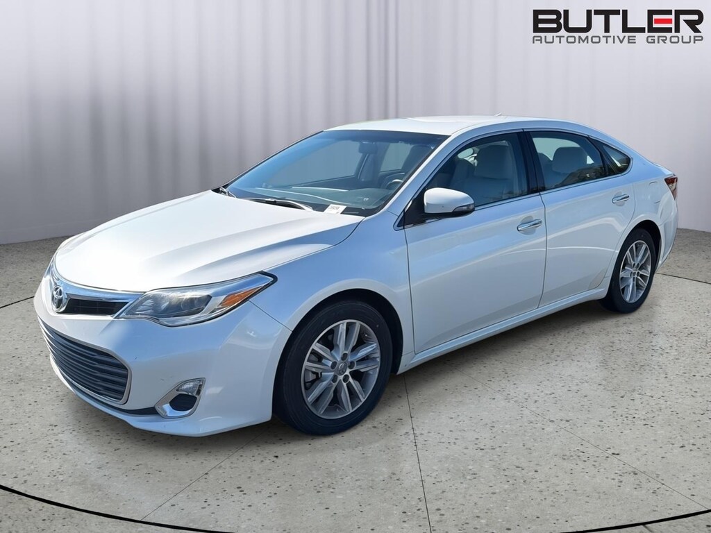 Used 2015 Toyota Avalon XLE Sedan