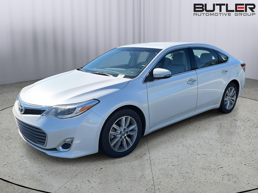 Used 2015 Toyota Avalon XLE Sedan
