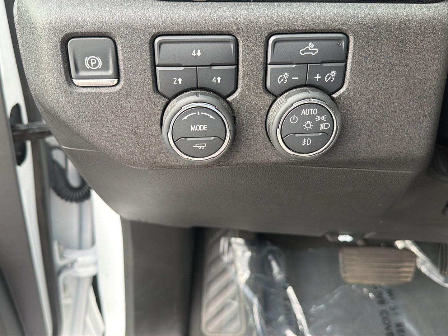 2025 Chevrolet Silverado 2500HD LT - Photo 19