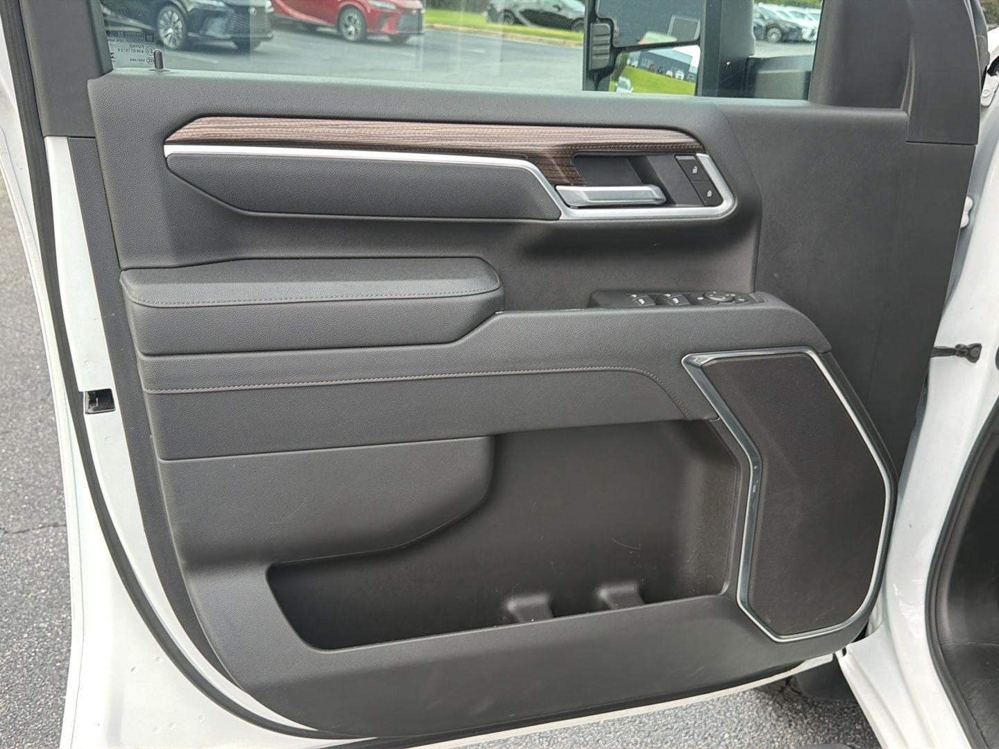 2025 Chevrolet Silverado 2500HD LT - Photo 16