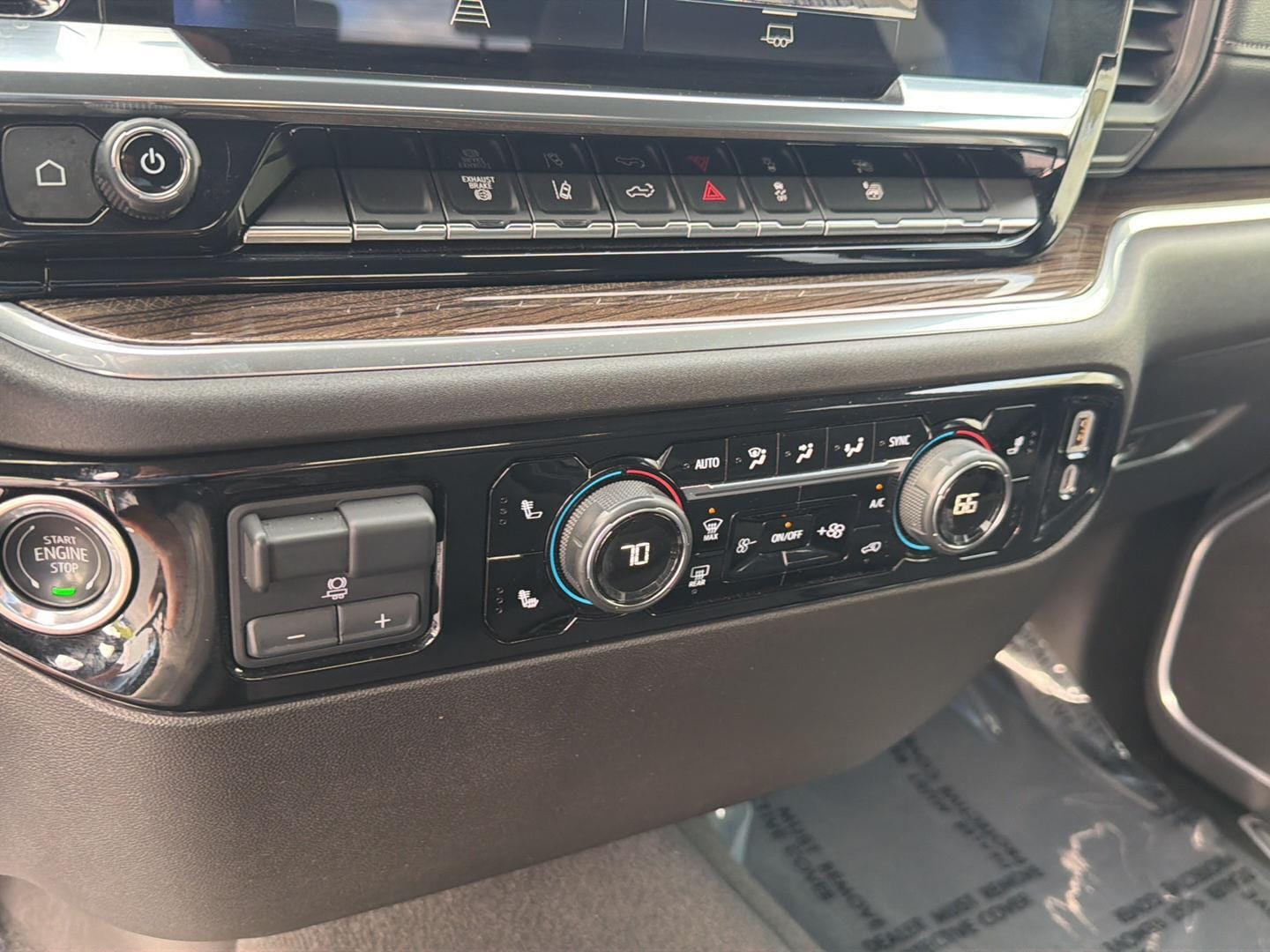 2025 Chevrolet Silverado 2500HD LT - Photo 26