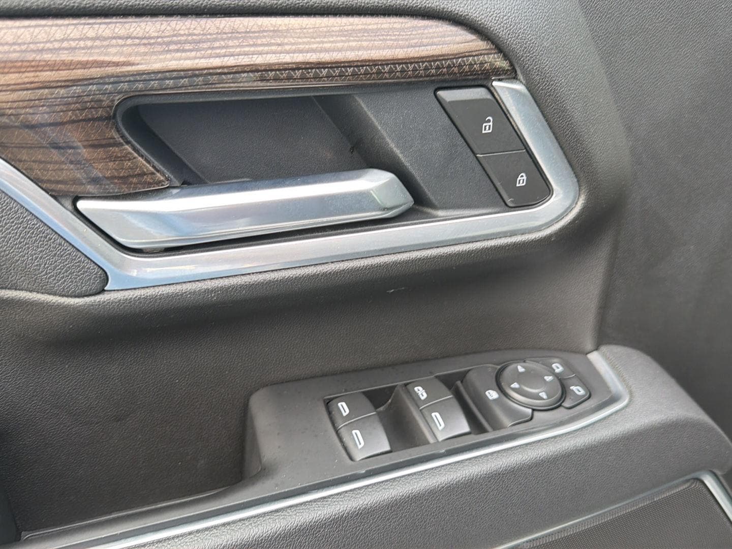 2025 Chevrolet Silverado 2500HD LT - Photo 32
