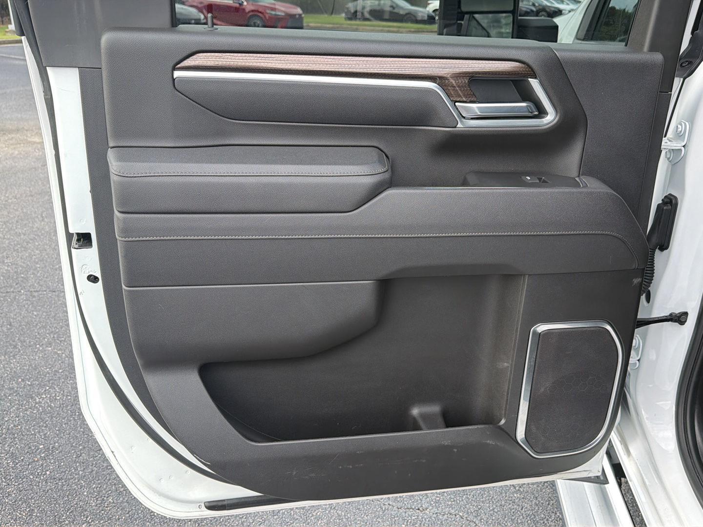 2025 Chevrolet Silverado 2500HD LT - Photo 17