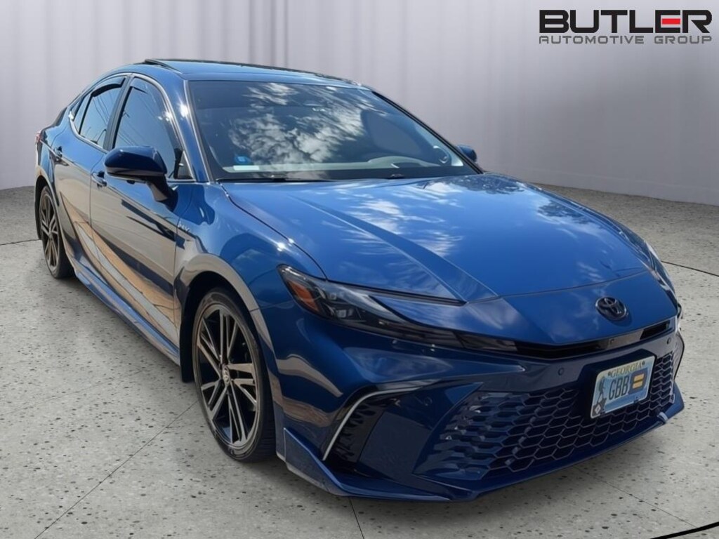 Used 2025 Toyota Camry XSE Sedan