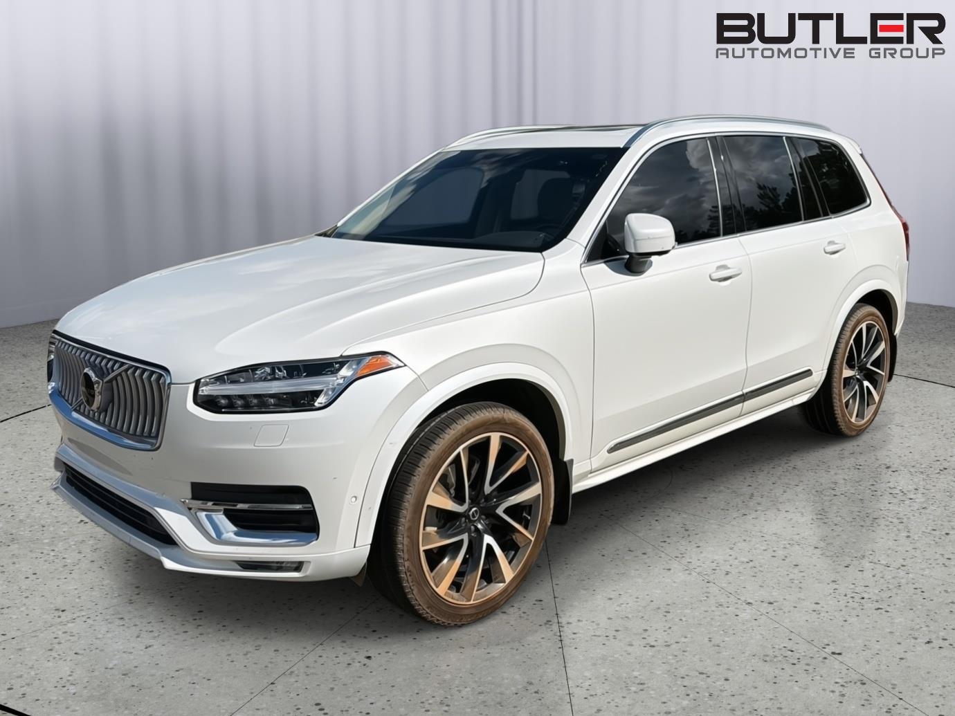 2023 Volvo XC90 Plus