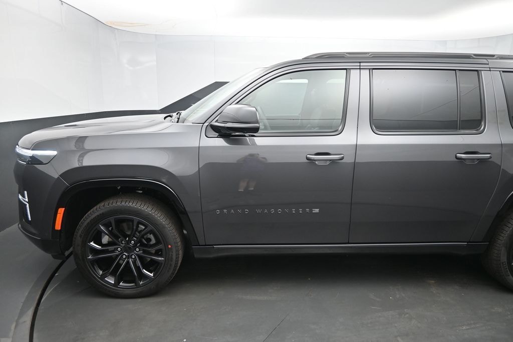 New 2026 Jeep Grand Wagoneer L Summit Obsidian Sport Utility