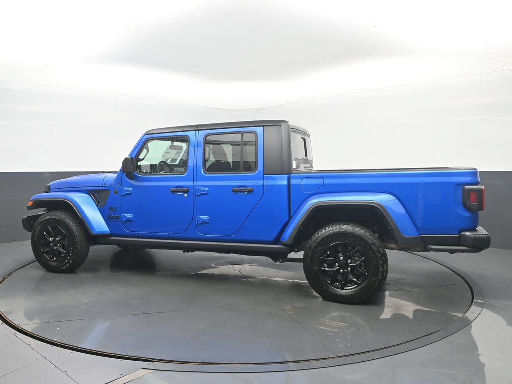 Used 2023 Jeep Gladiator Freedom Truck