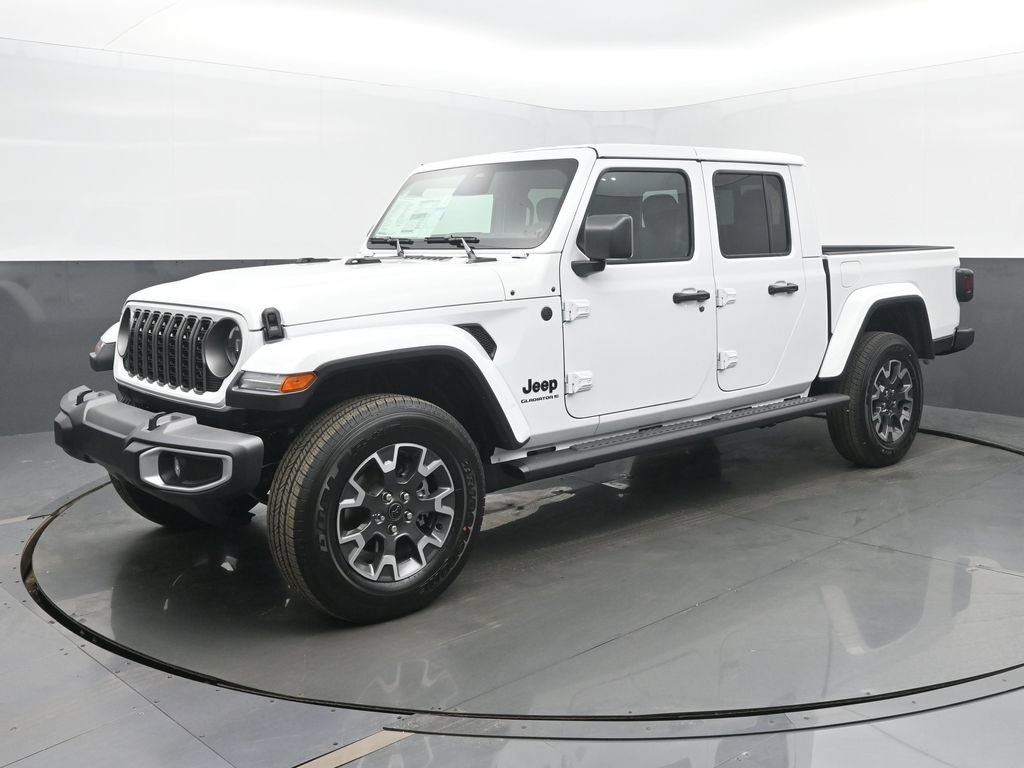 New 2026 Jeep Gladiator Sahara Pickup